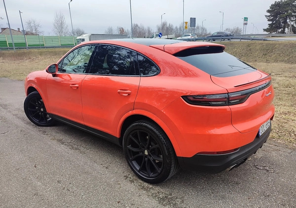 Porsche Cayenne cena 300000 przebieg: 65000, rok produkcji 2020 z Krzepice małe 211